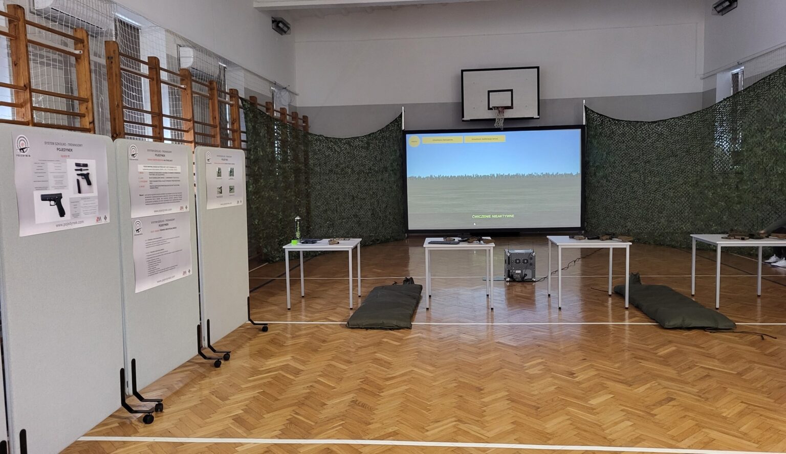 Wirtualna strzelnica w Zespole Szkół w Jabłonnie Drugiej. System szkolno-treningowy POJEDYNEK. Autocomp Management